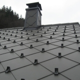 12-krovstvo-kleparstvo-dimnik-oblečen-s-kritino-Eternit